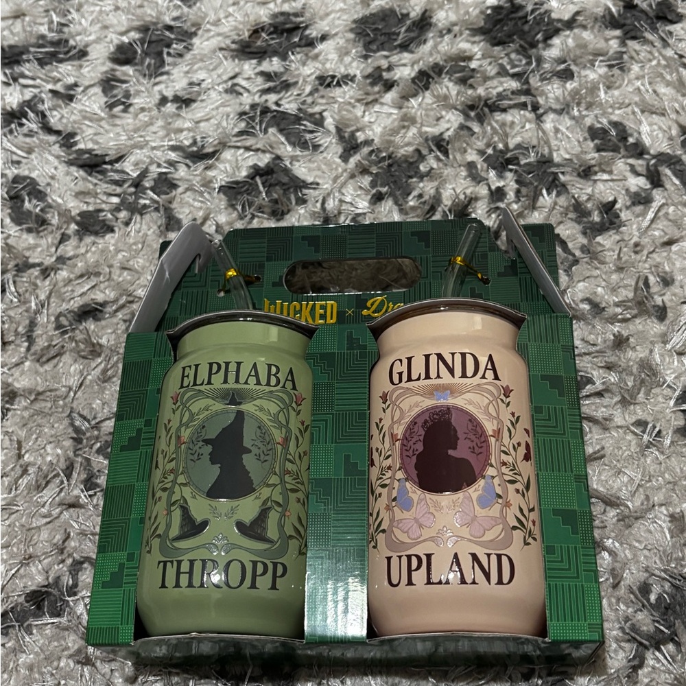 Wicked x Dragons Elphaba Thropp and Glinda Upland Glassware Cup Straw Set